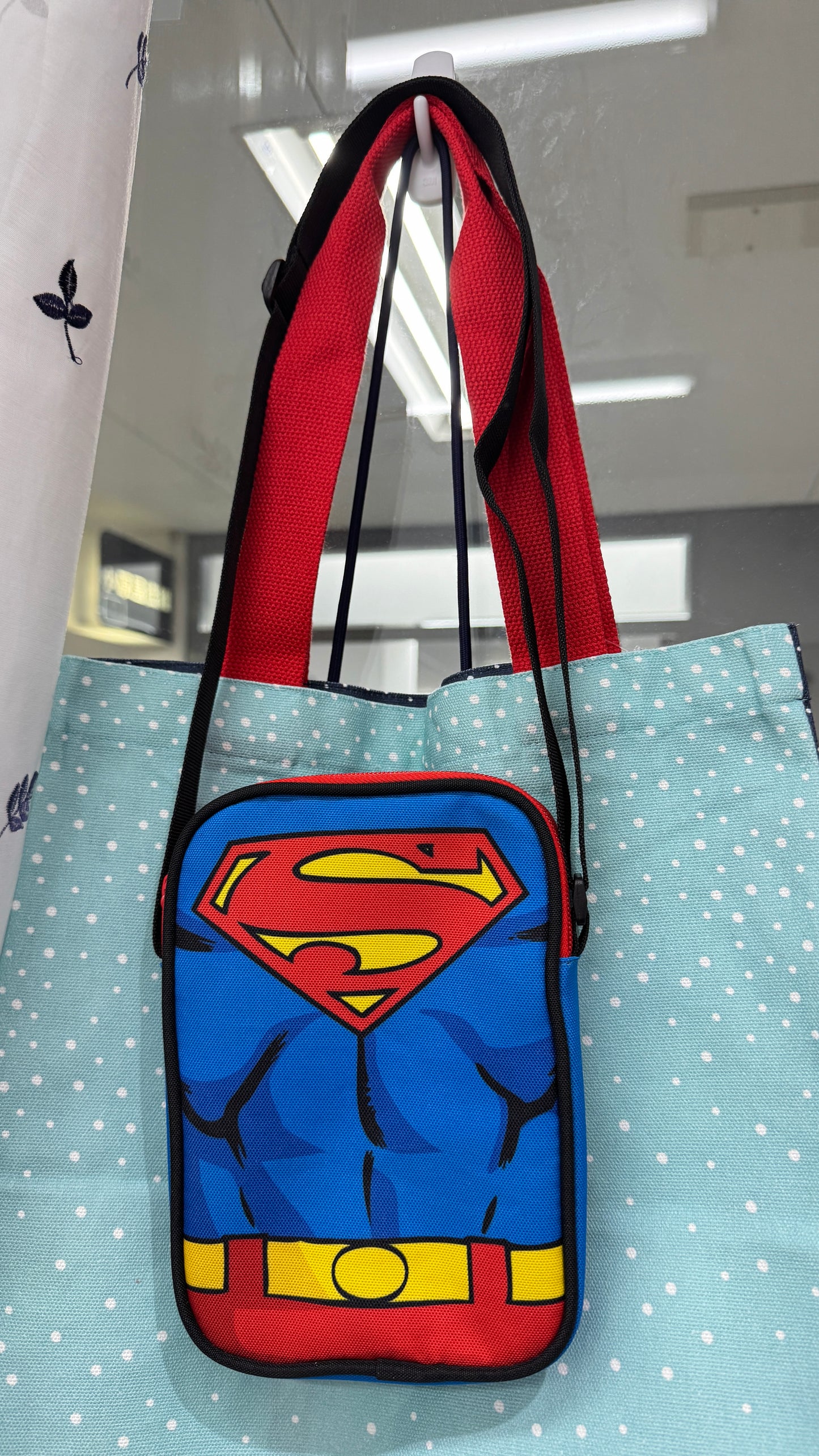 DCスーパーマンクロスボディバッグ 香港限定版