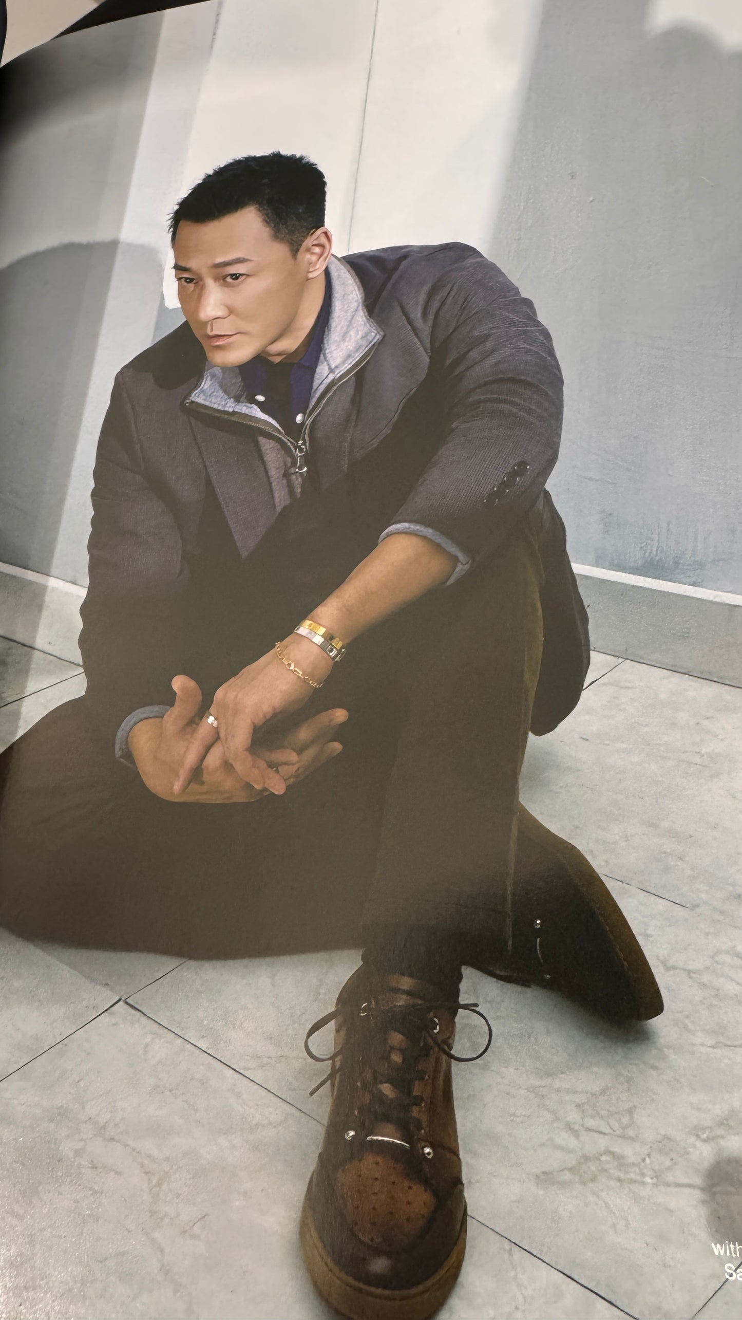 香港雑誌MRRM ルイス・クー ラモンド・ラウ