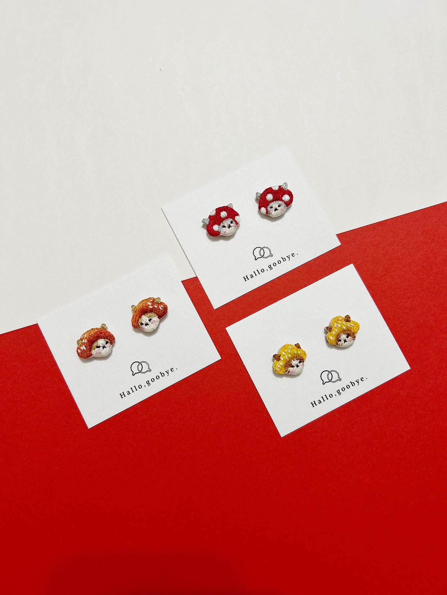 手刺繍ピアス1