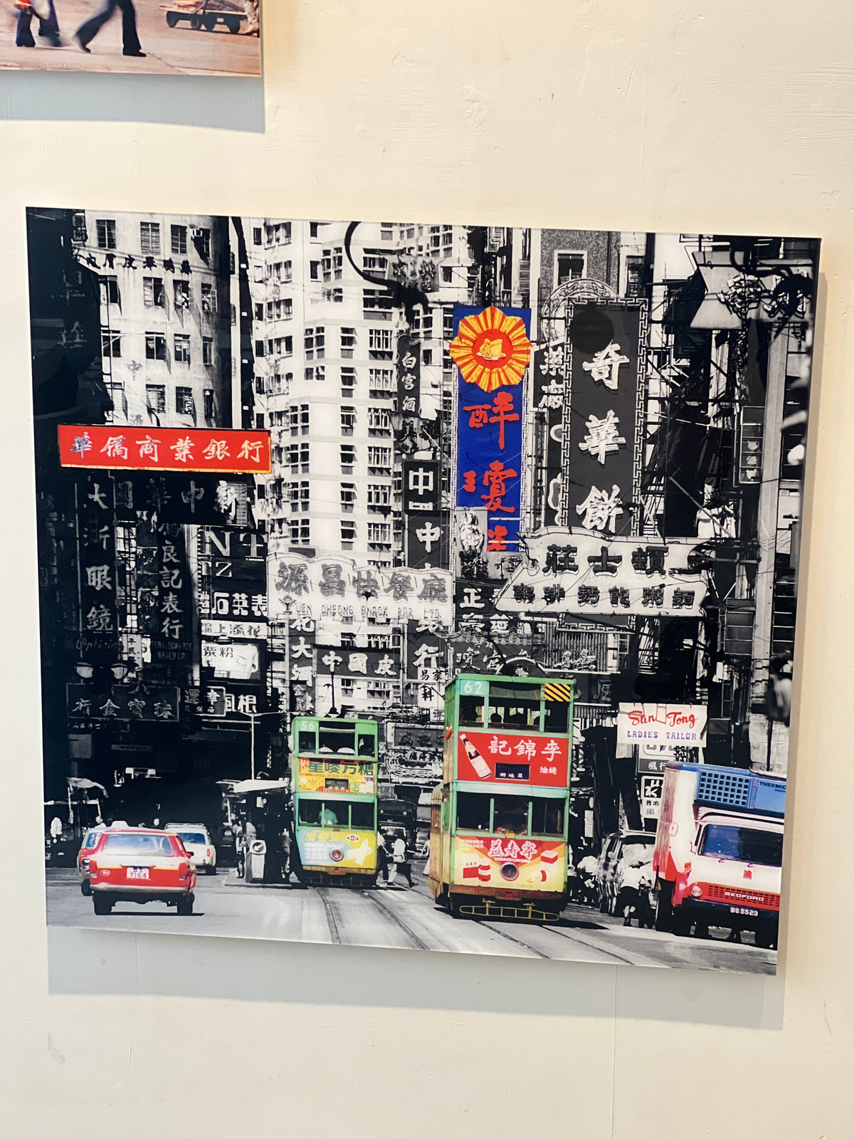 CITY of LIGHTS Hong Kong's Neon Heritage