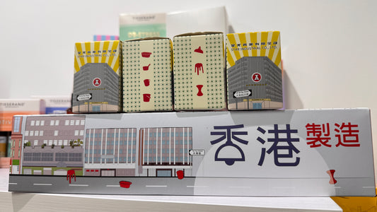 紅A   ミニチュア模型の装飾品　１箱七種類　香港製