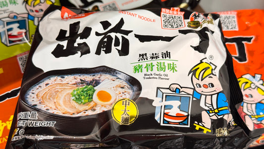 出前一丁　黒ニンニクオイル豚骨風味