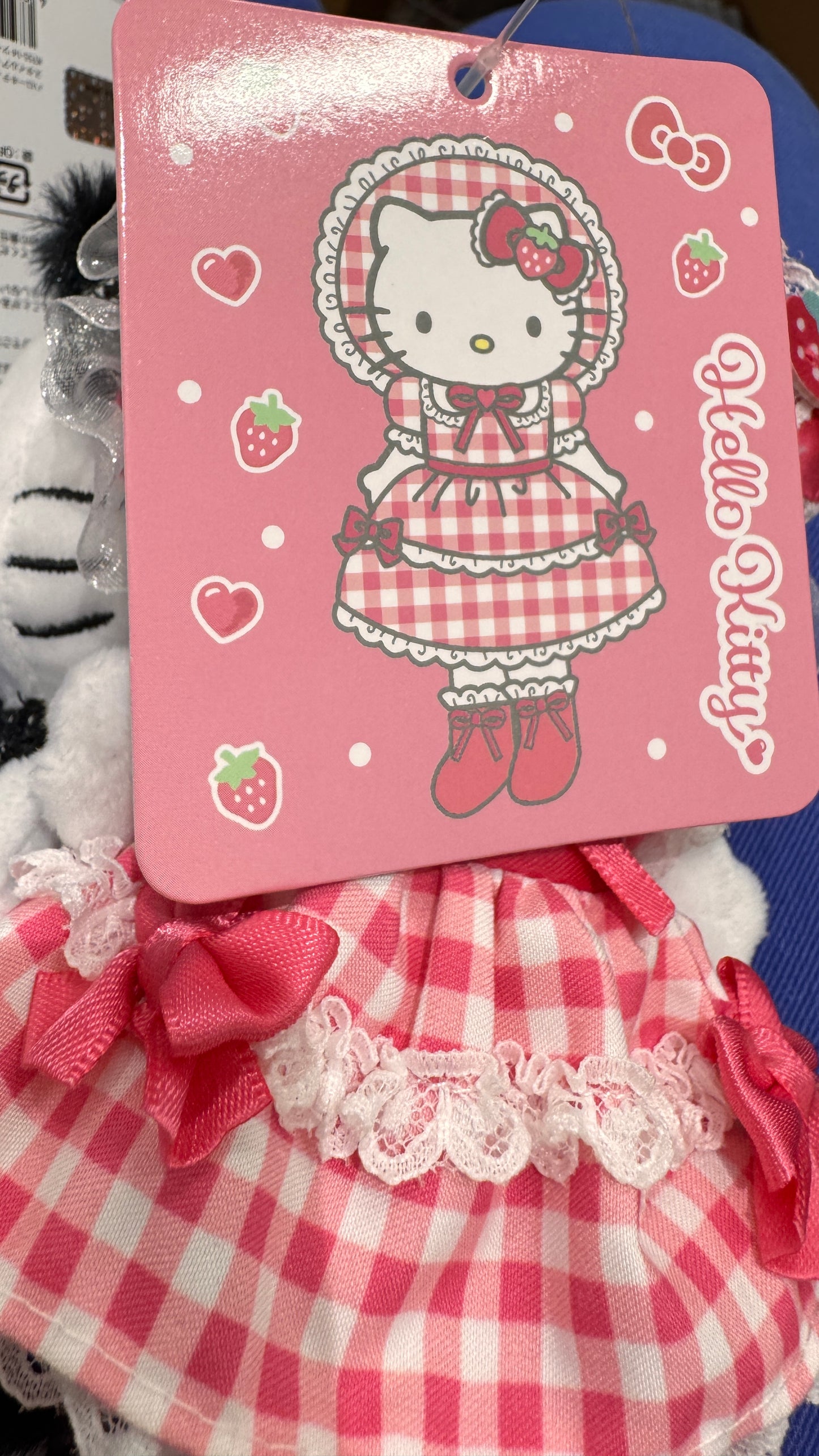 Hello Kitty スタイルアップマスコット　ロリータ（レッド）キーホルダー