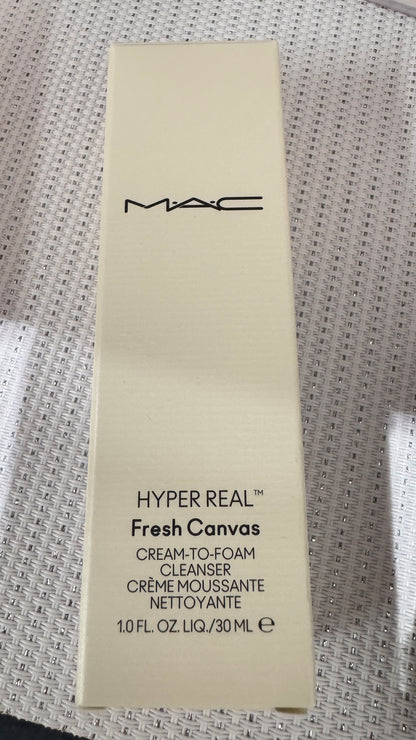ハイパー リアル フレッシュ キャンバス フォームクレンザー HYPER REAL FRESH CANVAS CREAM-TO-FOAM CLEANSER