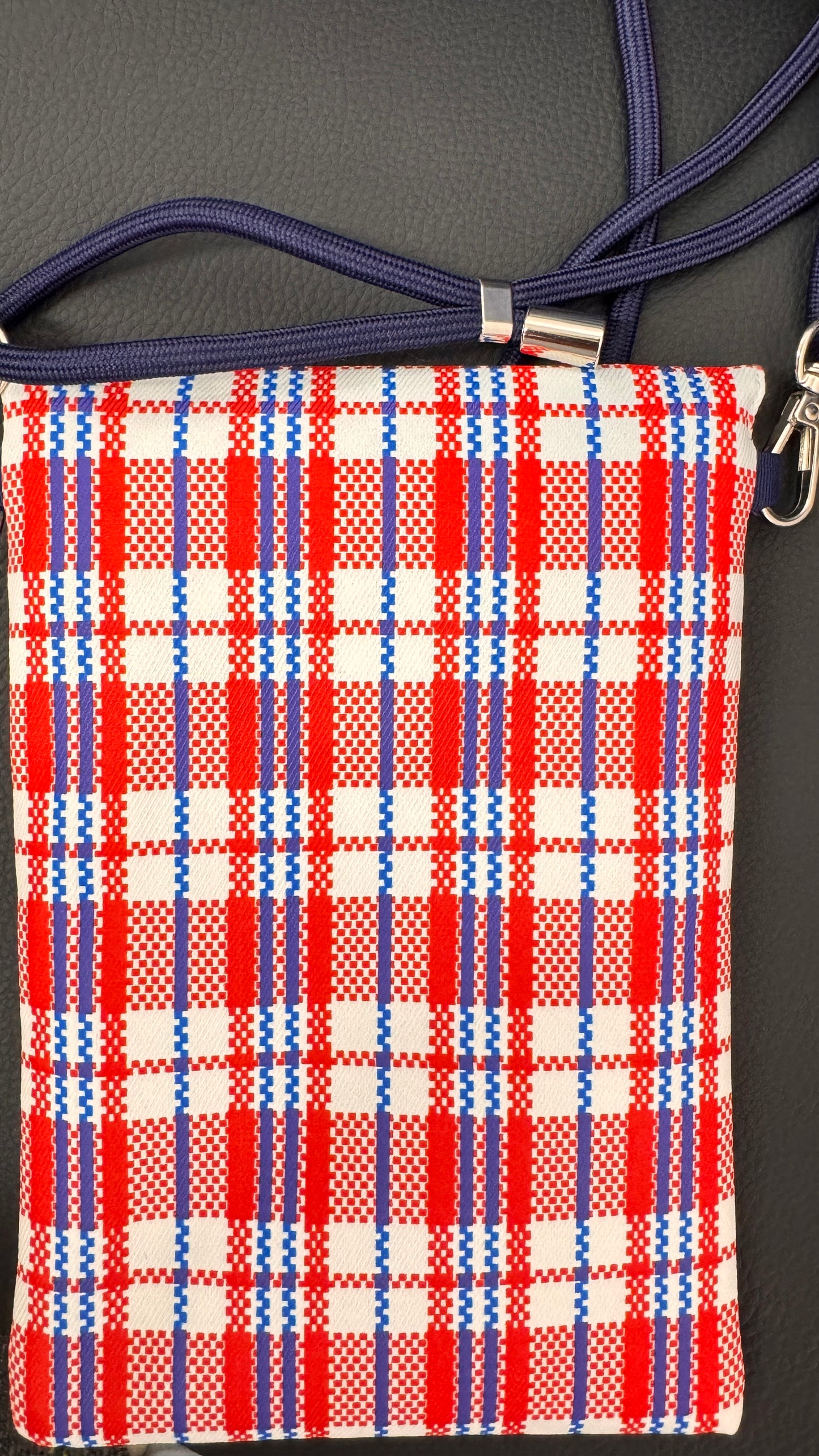 紅白藍のクロスボディバッグ　cross body bag　香港製