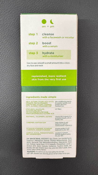 Simple　リッチな保湿成分を補給　125ml