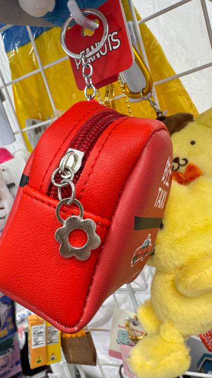 Hong Kong Taxi ミニポーチキーホルダー　赤