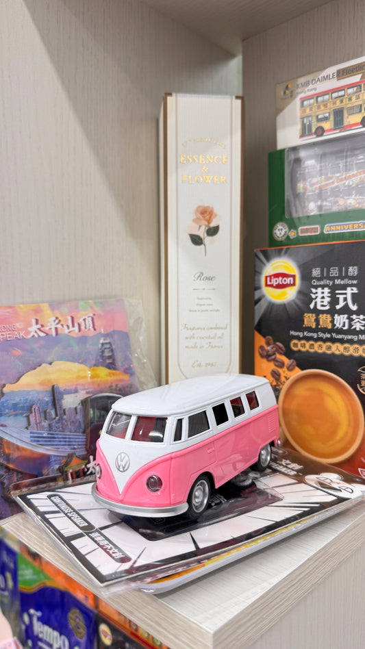 Volkswagen T1 Diecast 1/38 Old Style Mini Bus (Pink)