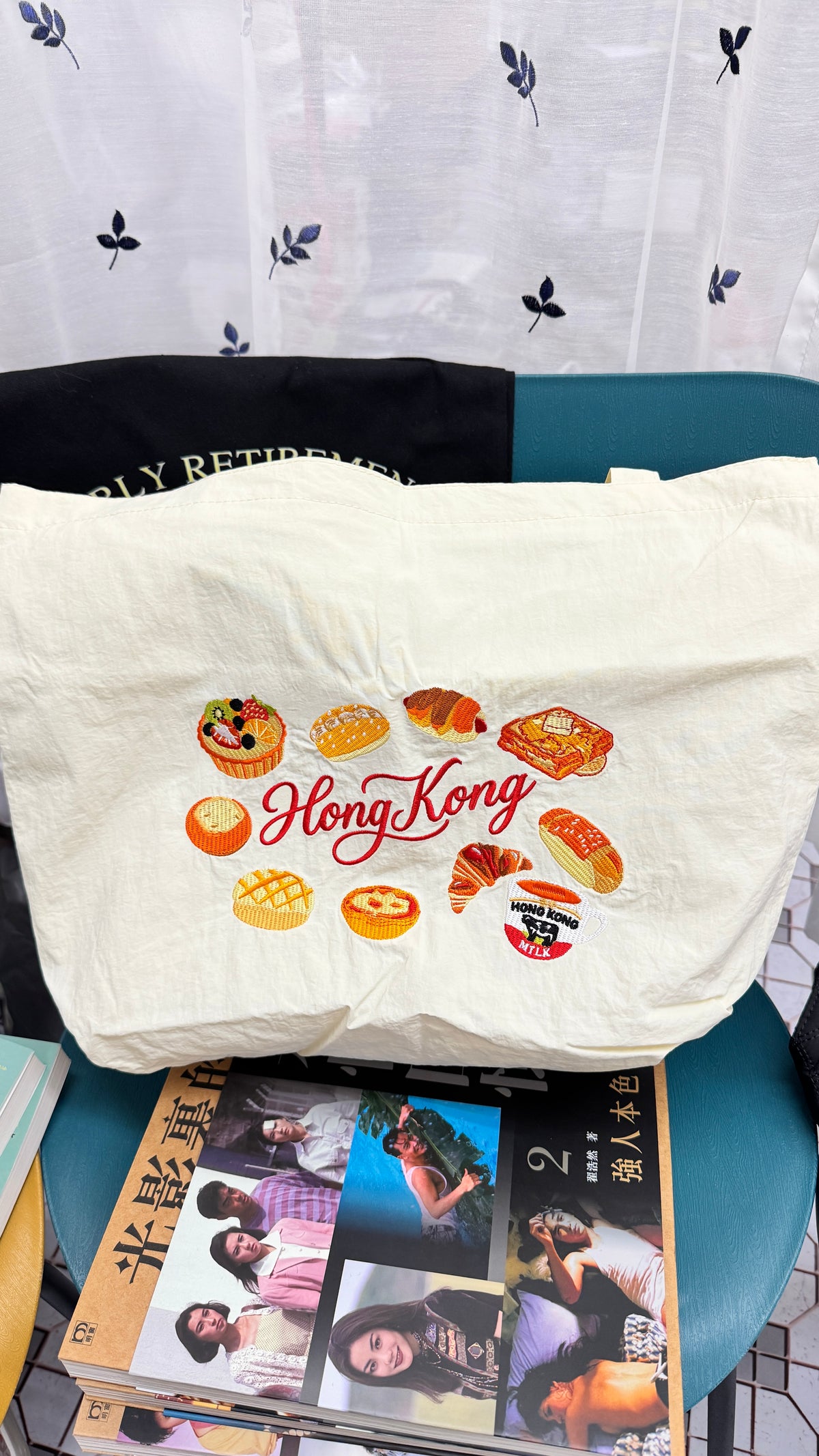 香港美食　刺繍トート　