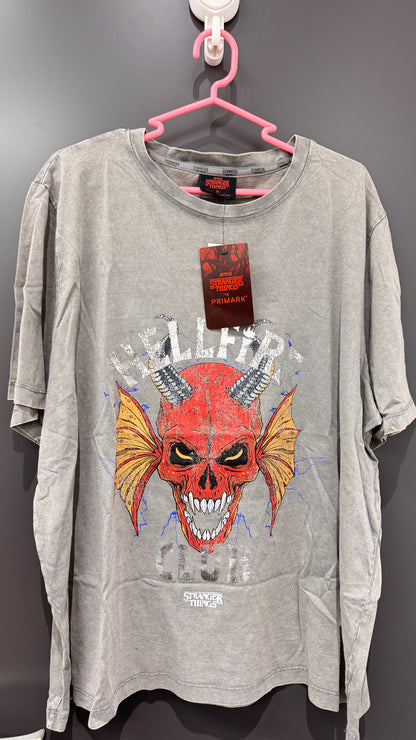 Stranger Things Tシャツ　XL