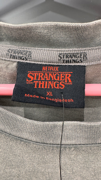 Stranger Things Tシャツ　XL