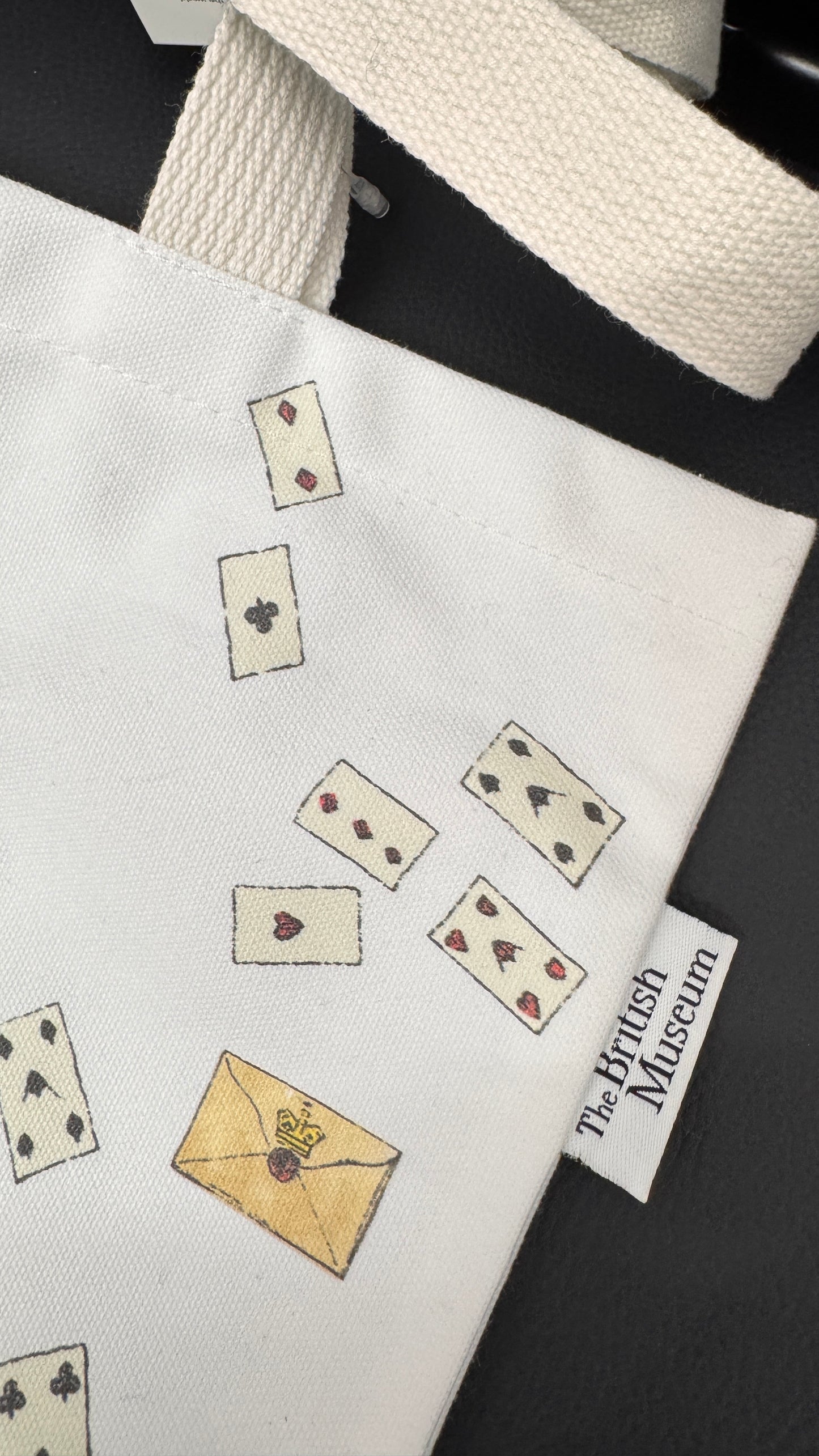 Alice in the Wonderland トート　イギリス製