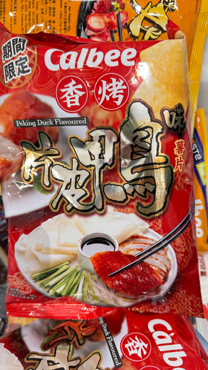 Calbee 北京ダック味ポテトチップス　68g